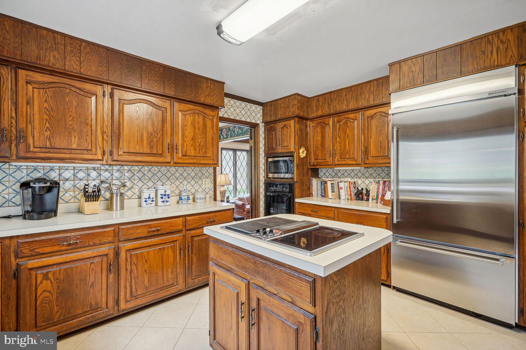 11307 Lilting Ln