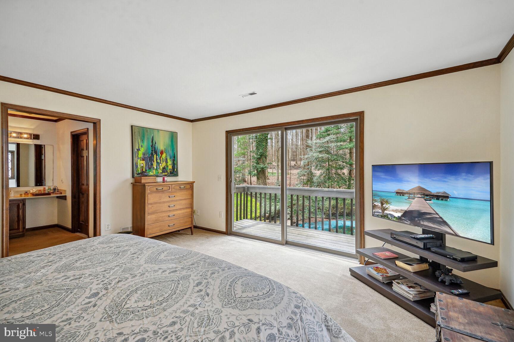 11307 Lilting Ln