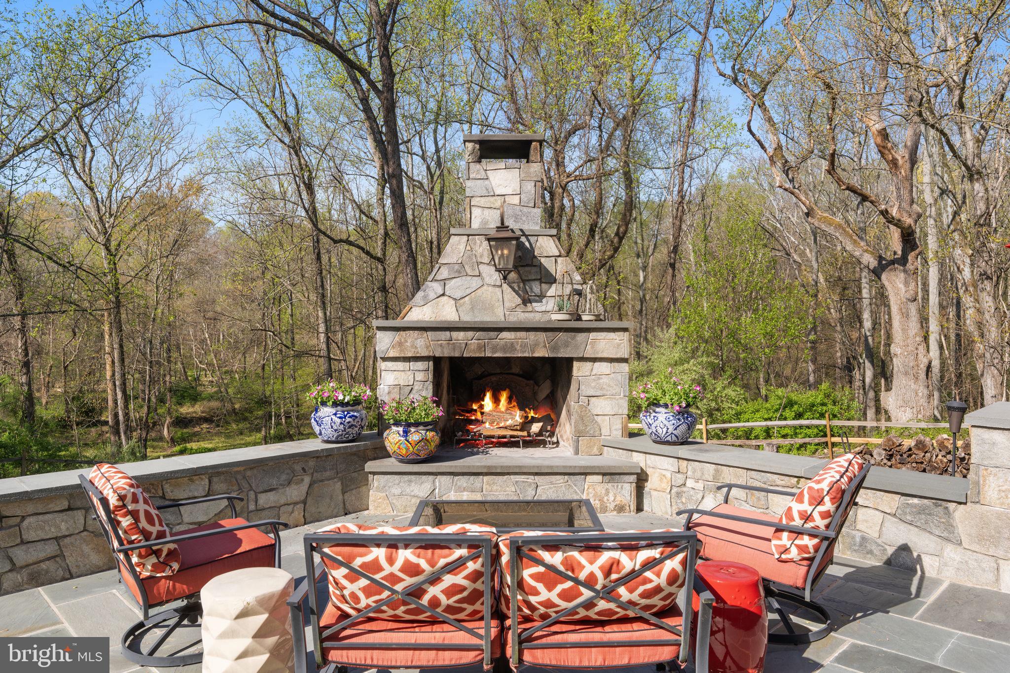 10409 Hunter Station Rd