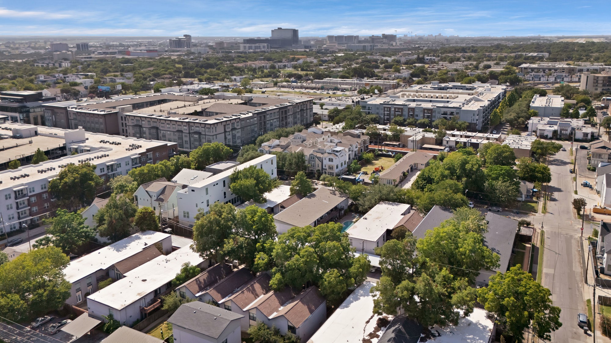 2722 Knight Street 407B