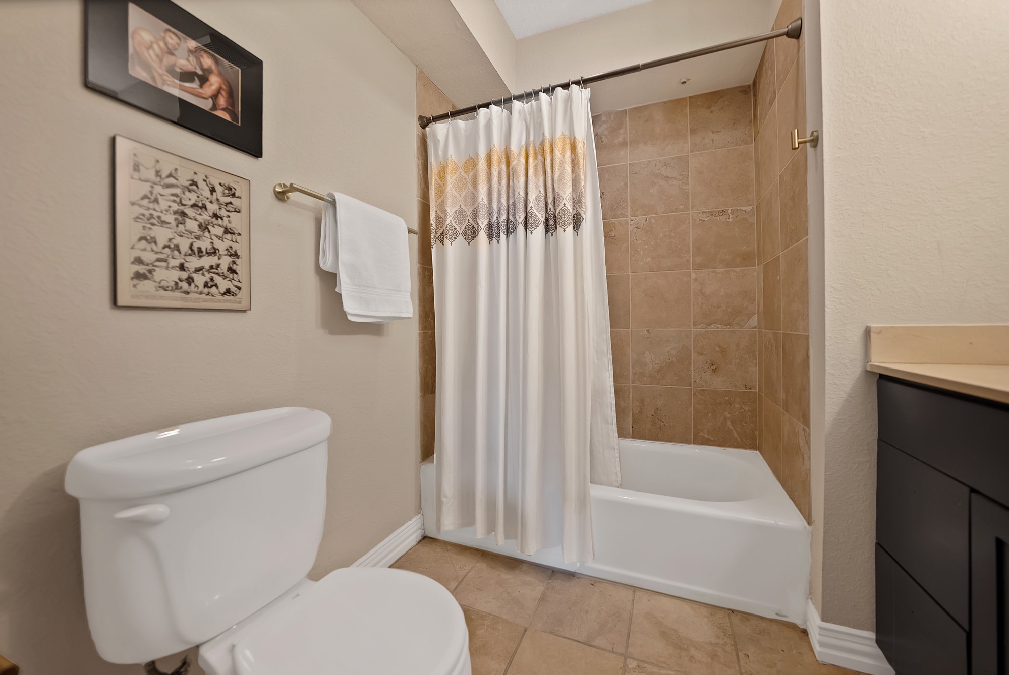 2722 Knight Street 407B