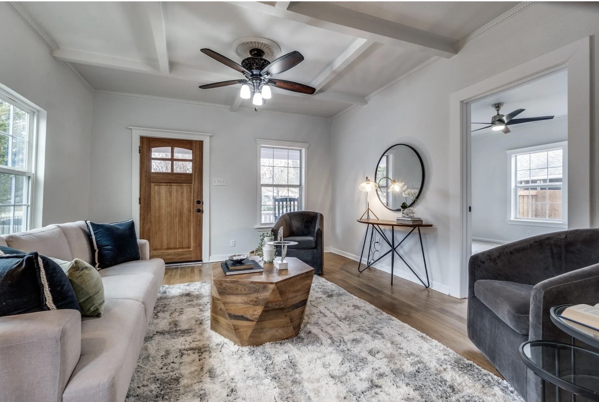 620 S Winnetka Avenue