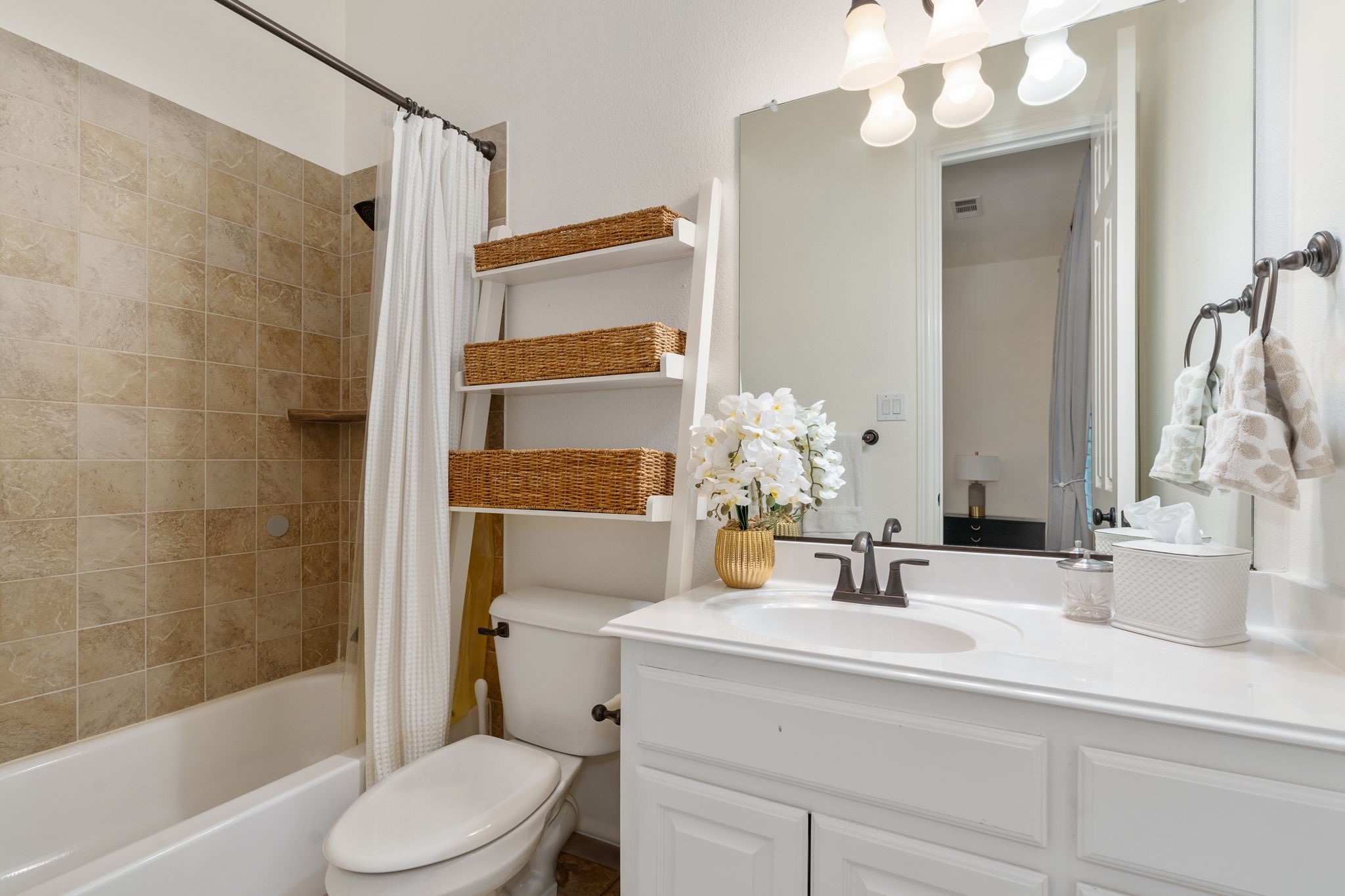 1906 Lexington Avenue