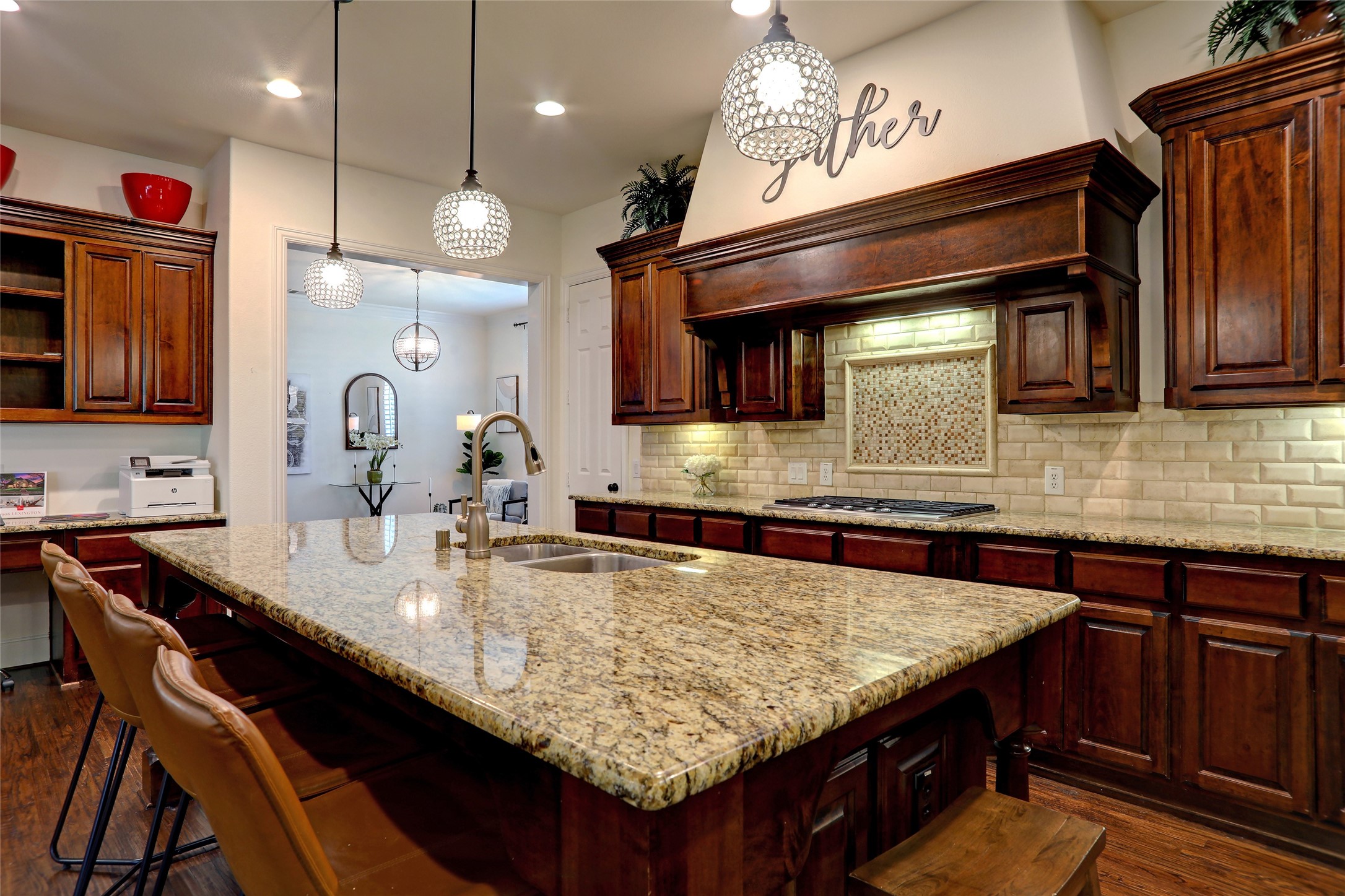 1906 Lexington Avenue