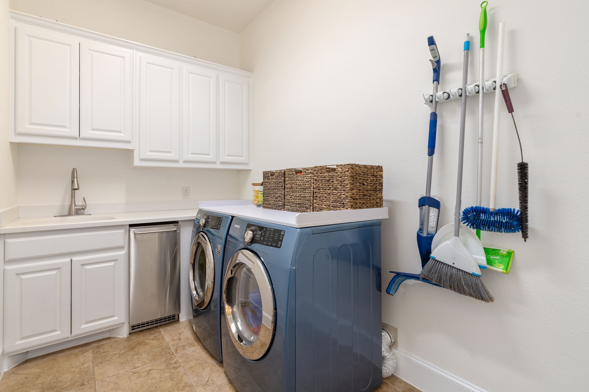 1906 Lexington Avenue