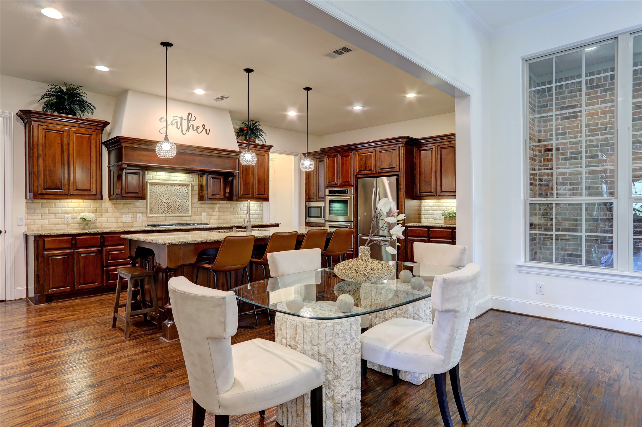 1906 Lexington Avenue