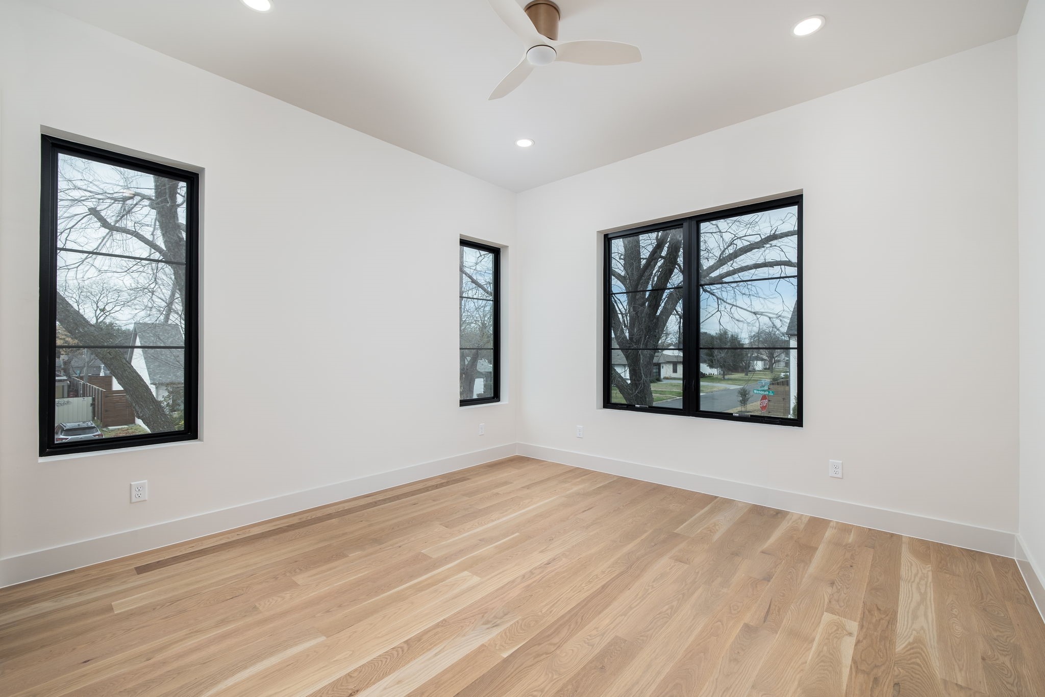 4902 Wenonah Drive
