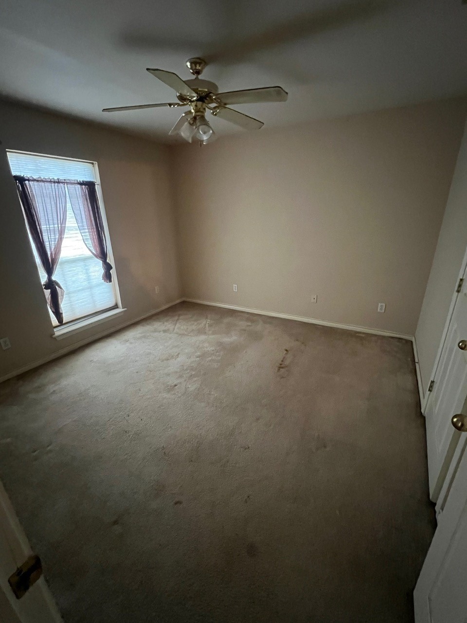 3236 Lexington Drive