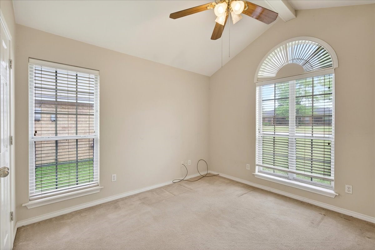 3236 Lexington Drive