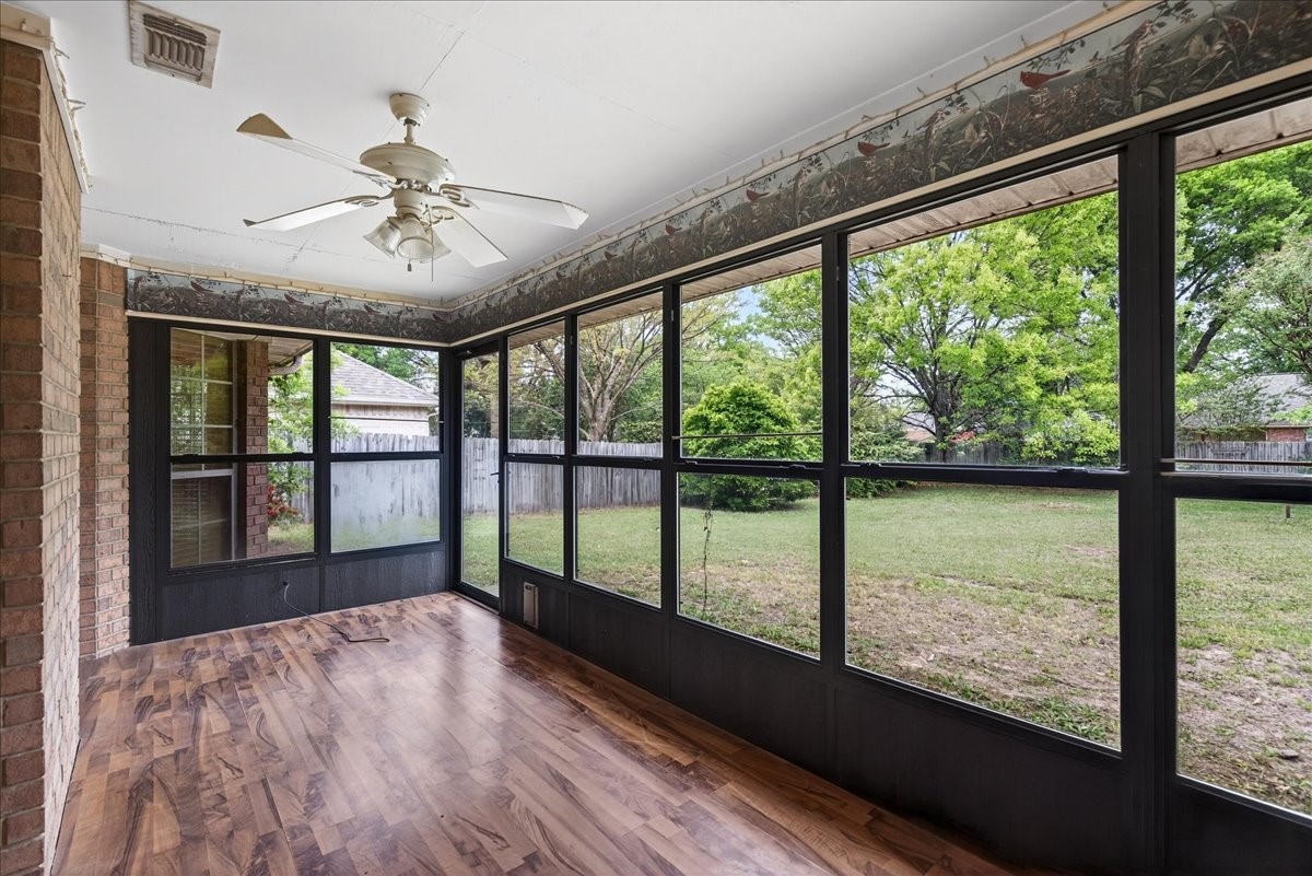 3236 Lexington Drive