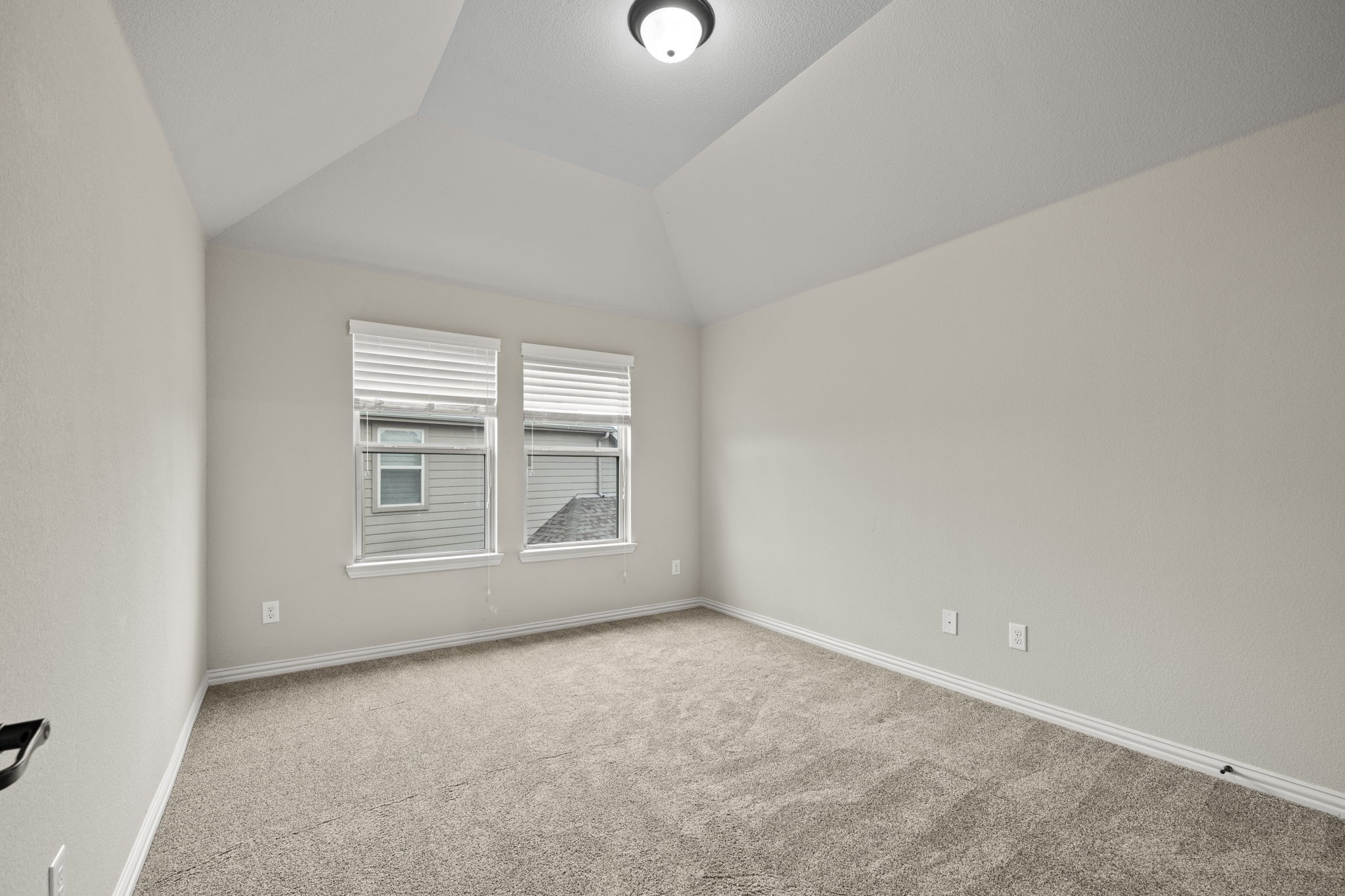 15600 Bryant Park Avenue