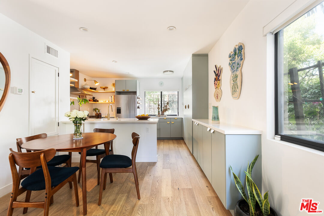 331 Brooks Ave Unit: 2