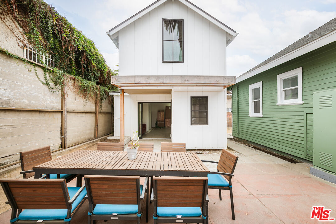 426 N Avenue 64