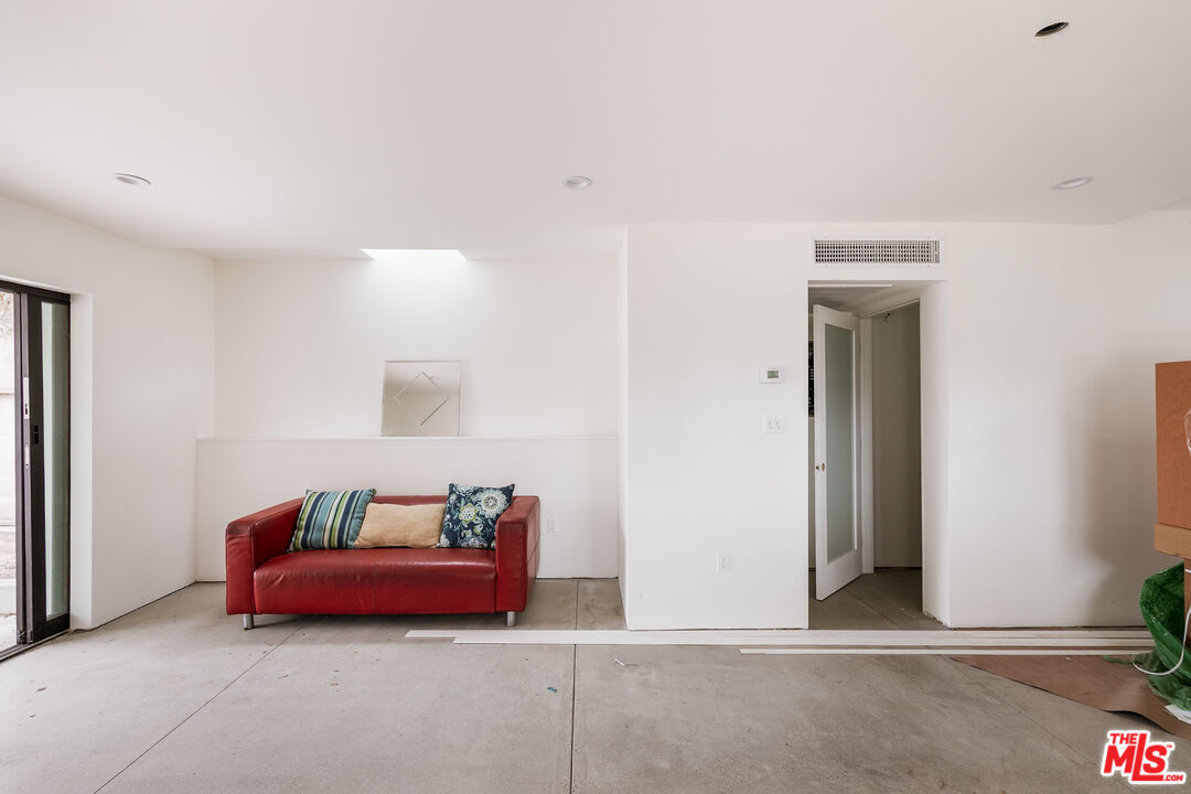 426 N Avenue 64
