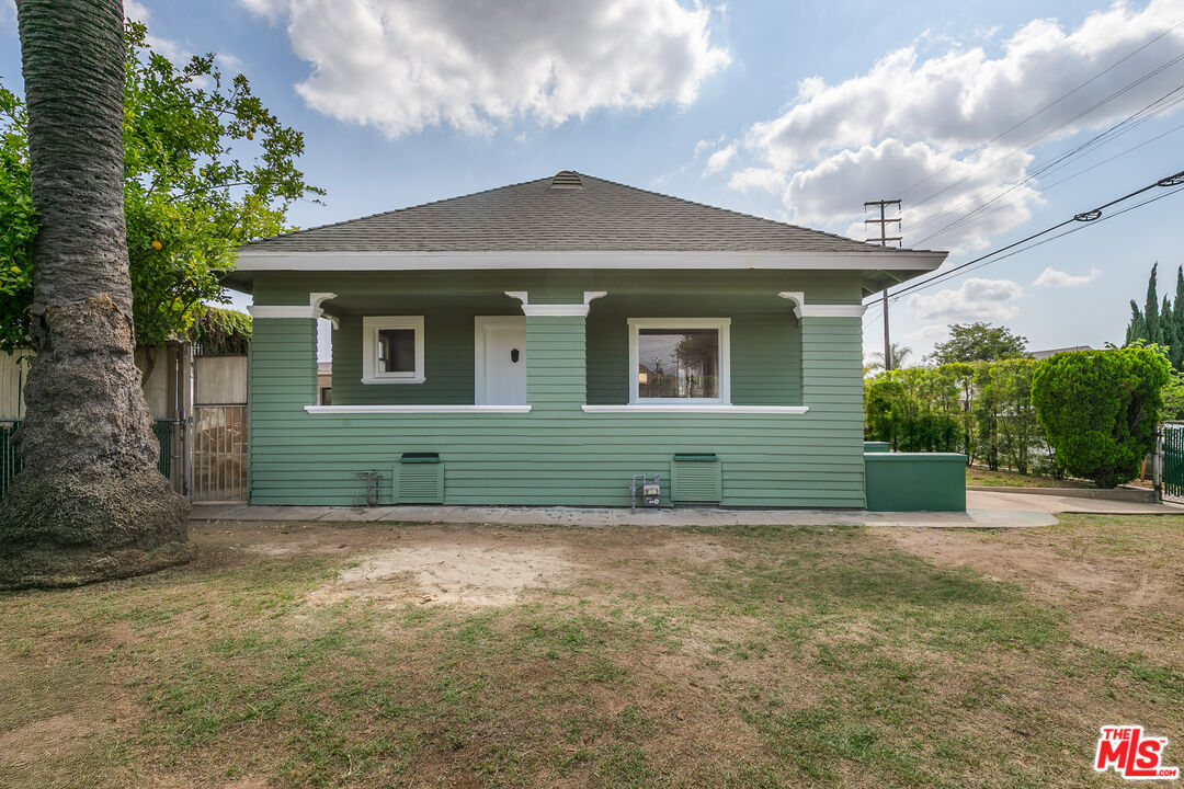 426 N Avenue 64