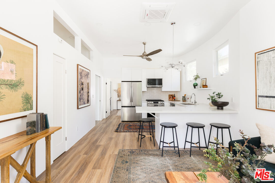 303 W Avenue 38