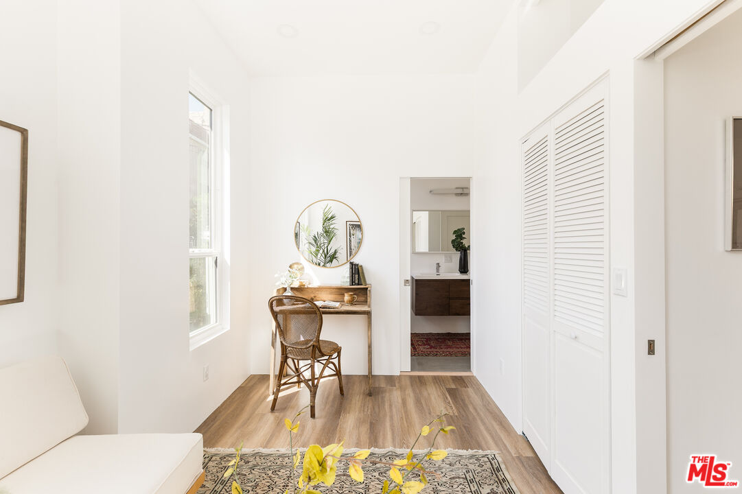 303 W Avenue 38