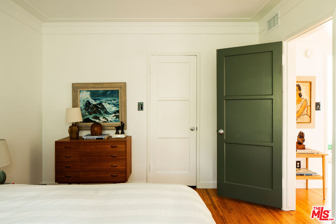 3110 Griffith Park Blvd