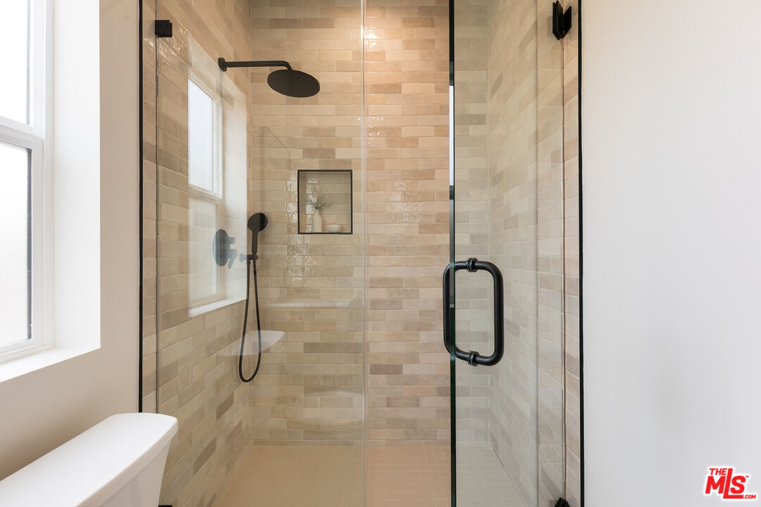 3148 Madera Ave Unit: 1/2