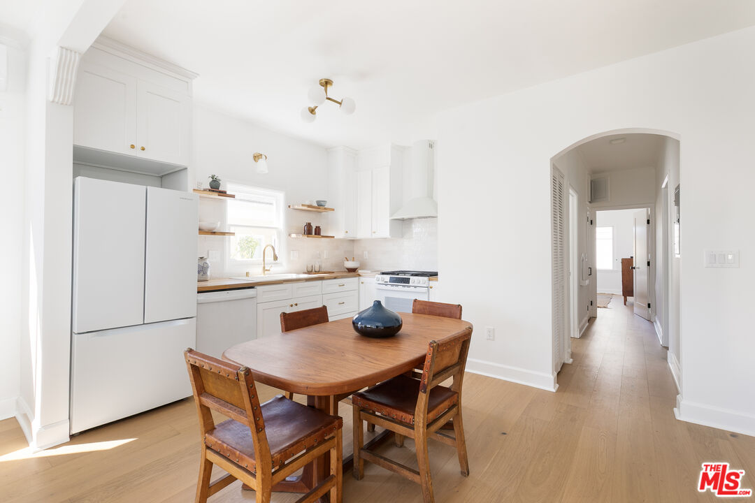 1221 5th Ave Unit: #3