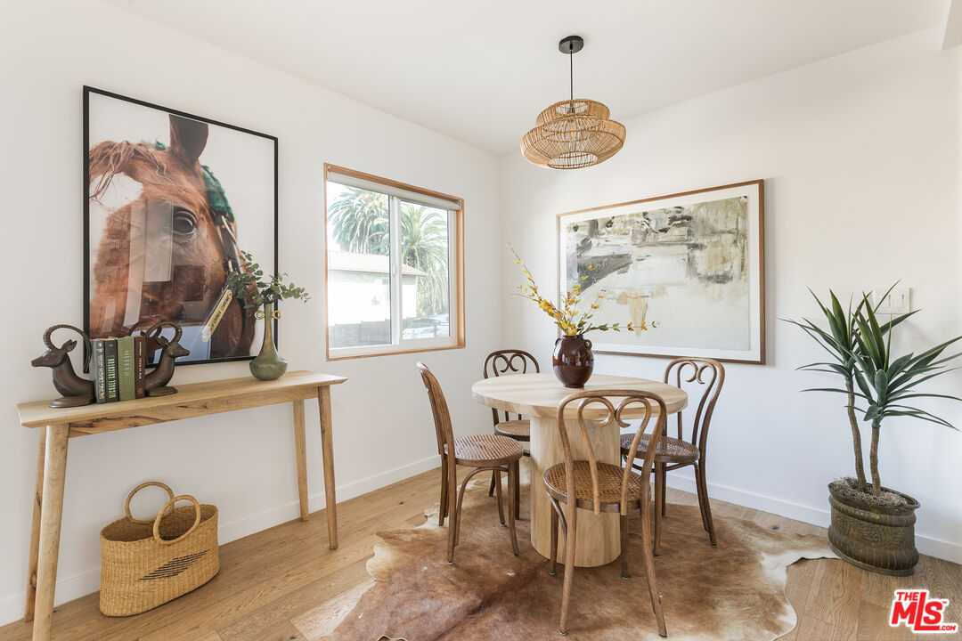 2135 Bellevue Ave Unit: 4