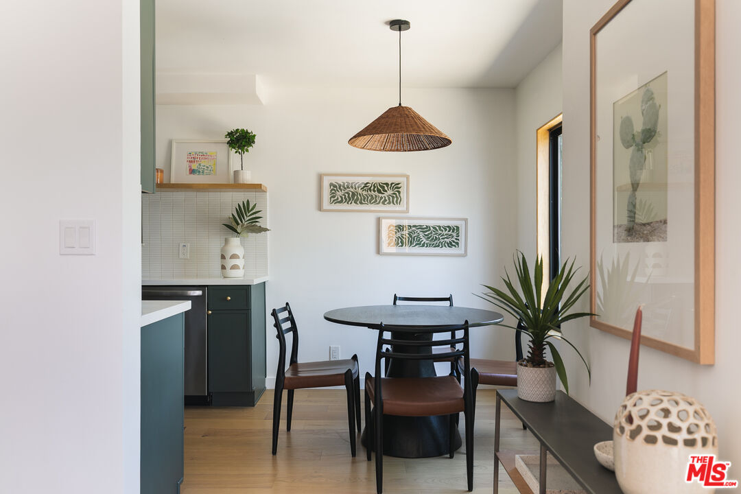 4412 Finley Ave Unit: 1