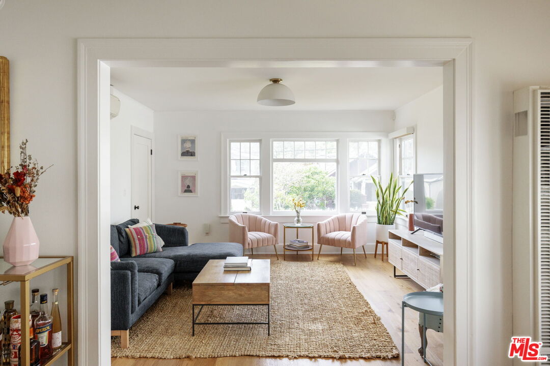 4626 Franklin Ave Unit: 1/2