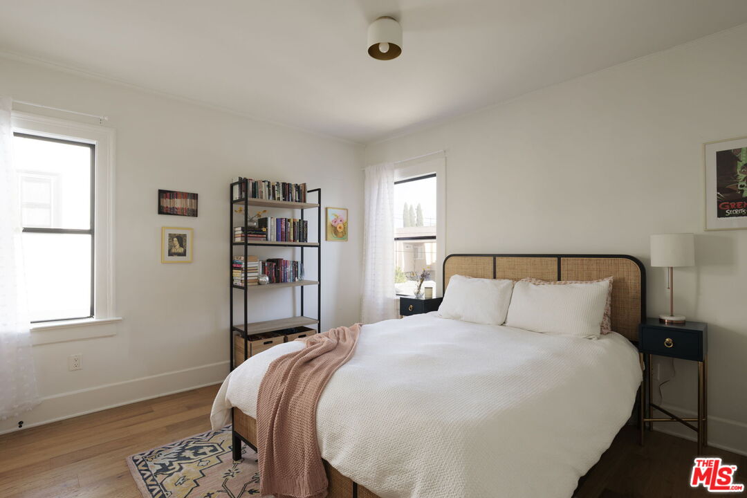 4626 Franklin Ave Unit: 1/2