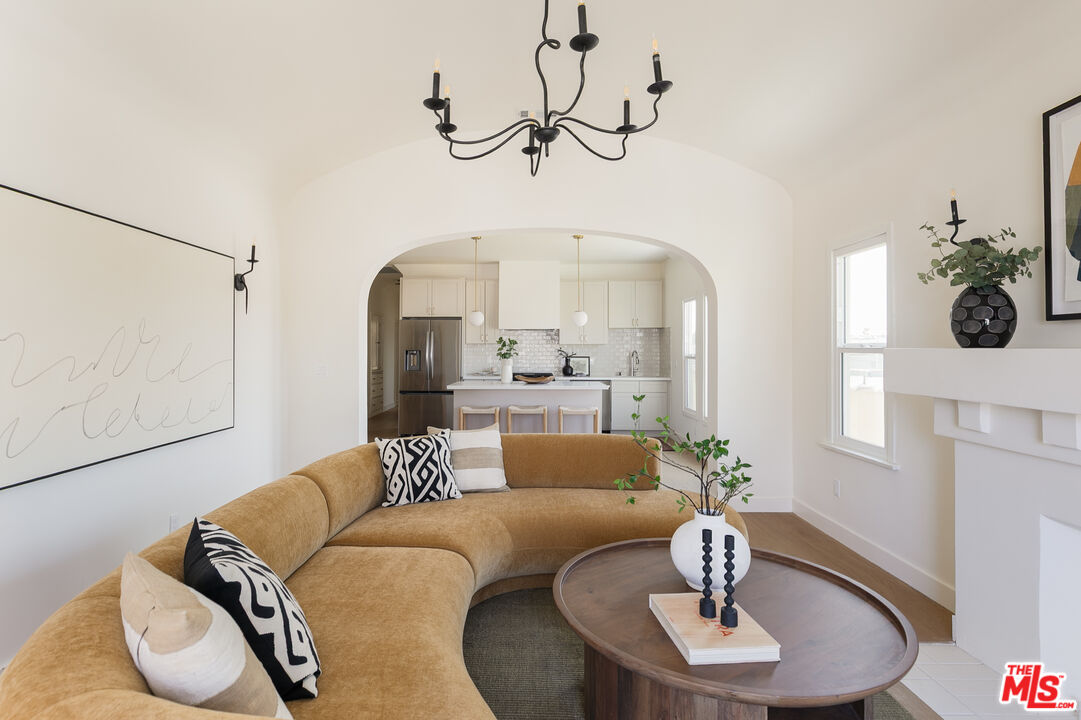 2812 Somerset Dr