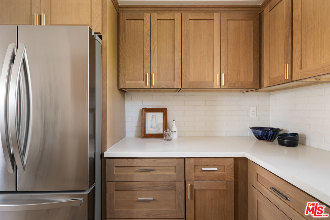3413 Bellevue Ave