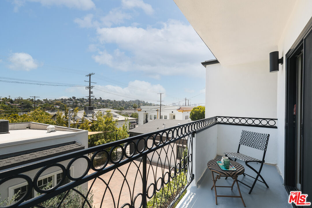 4412 Finley Ave Unit: 7