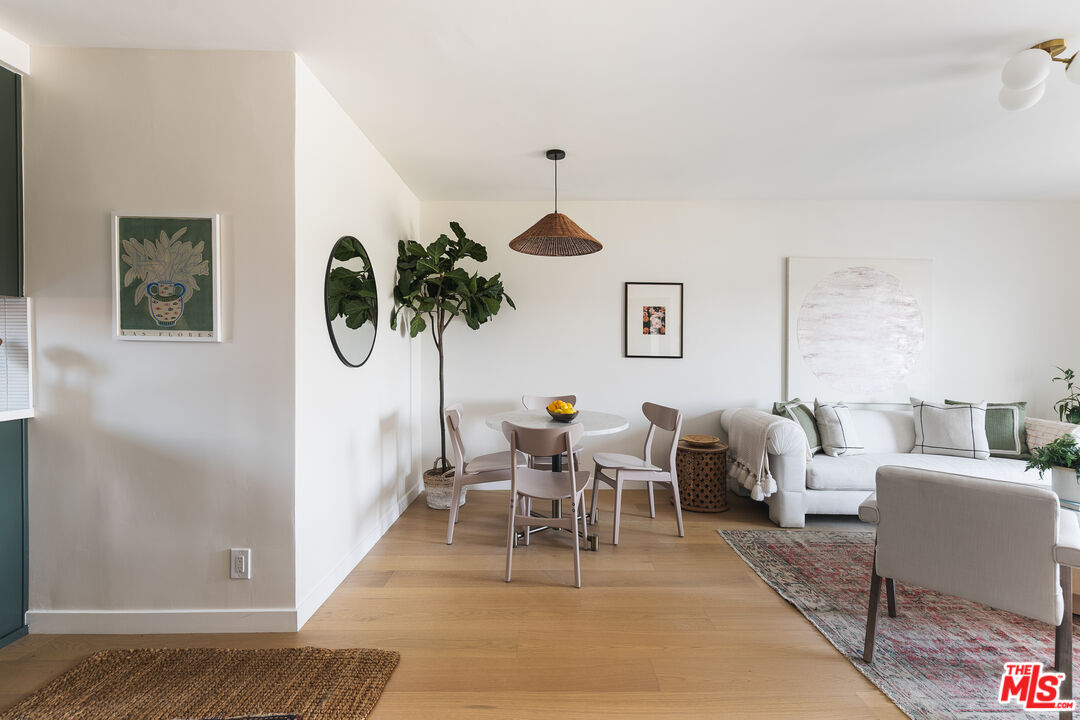 4412 Finley Ave Unit: 7