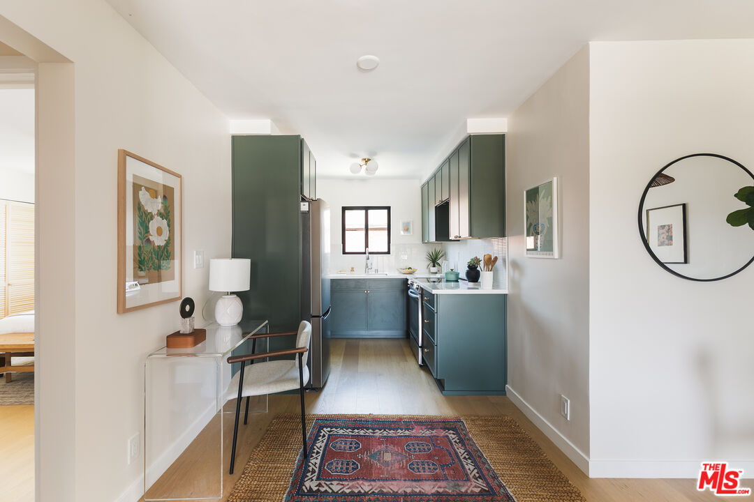 4412 Finley Ave Unit: 7