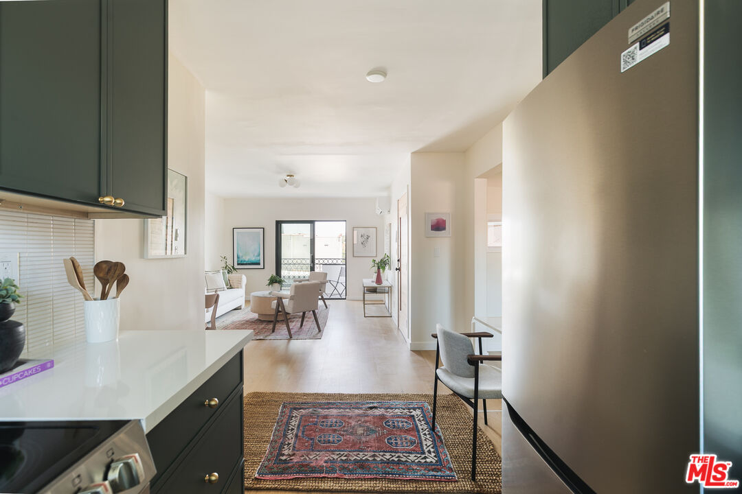4412 Finley Ave Unit: 7