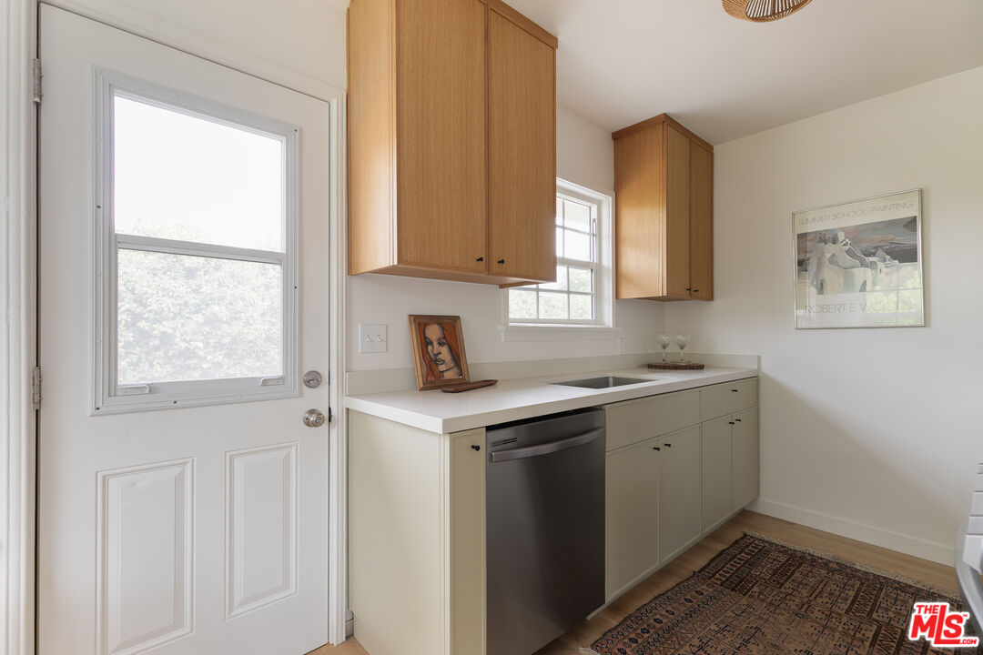 4020 Bemis St Unit: A