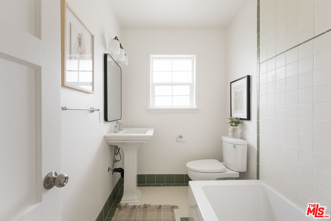 4020 Bemis St Unit: A