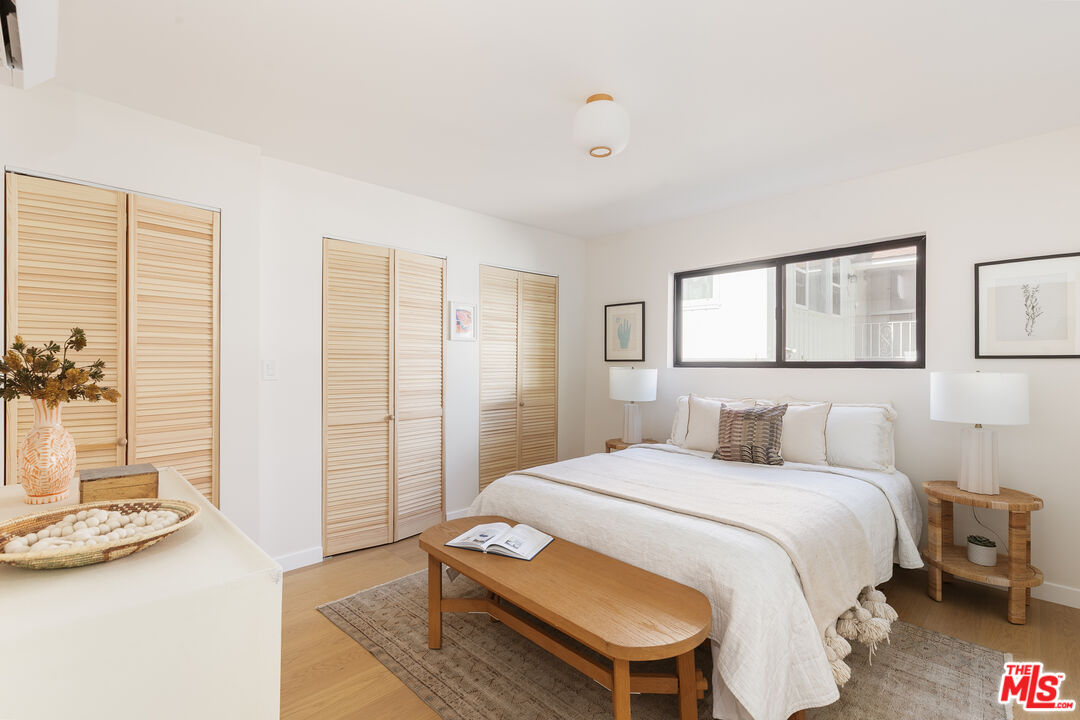 4412 Finley Ave Unit: 3