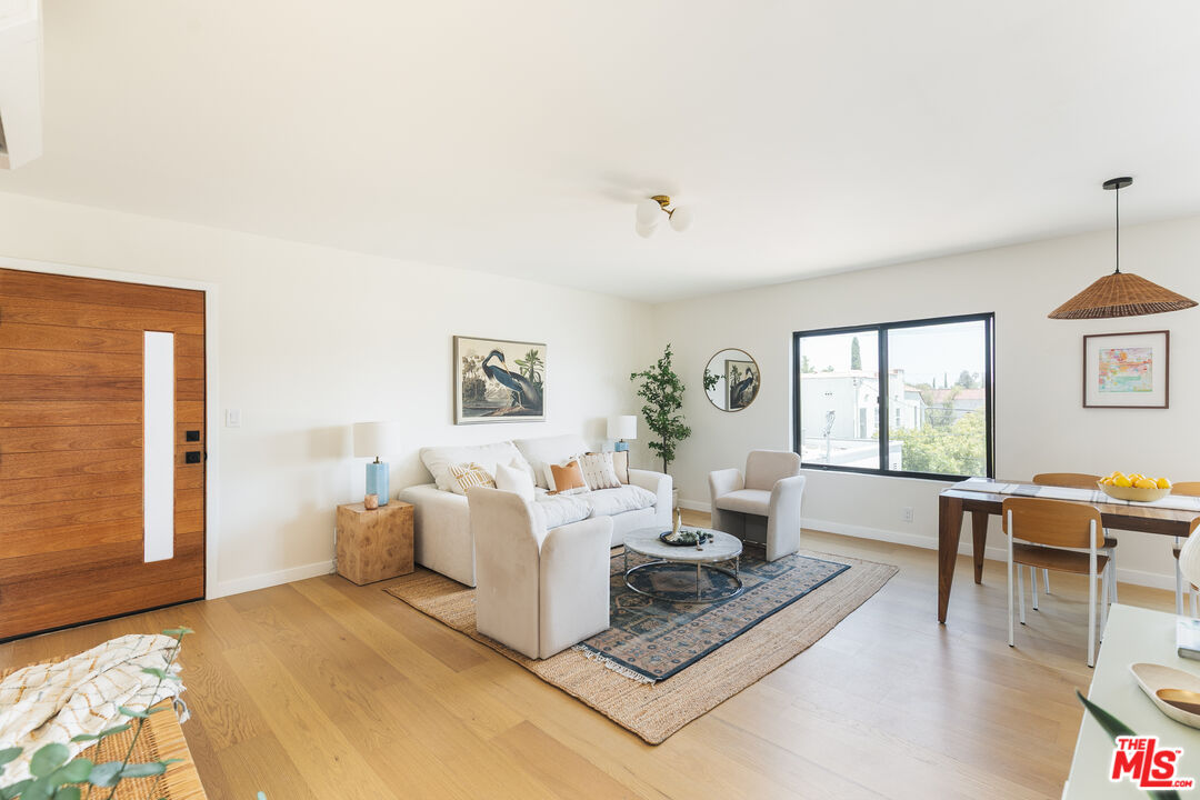 4412 Finley Ave Unit: 4