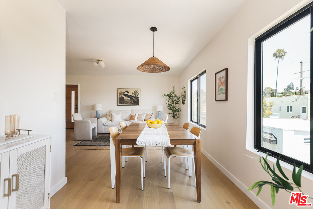 4412 Finley Ave Unit: 4