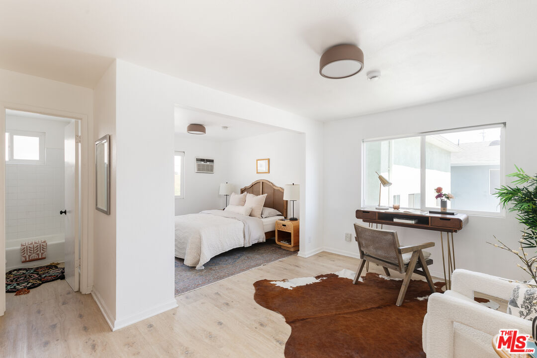 710 Bernard St Unit: 1