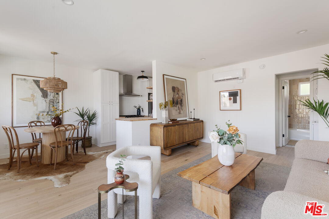 2135 Bellevue Ave Unit: 10