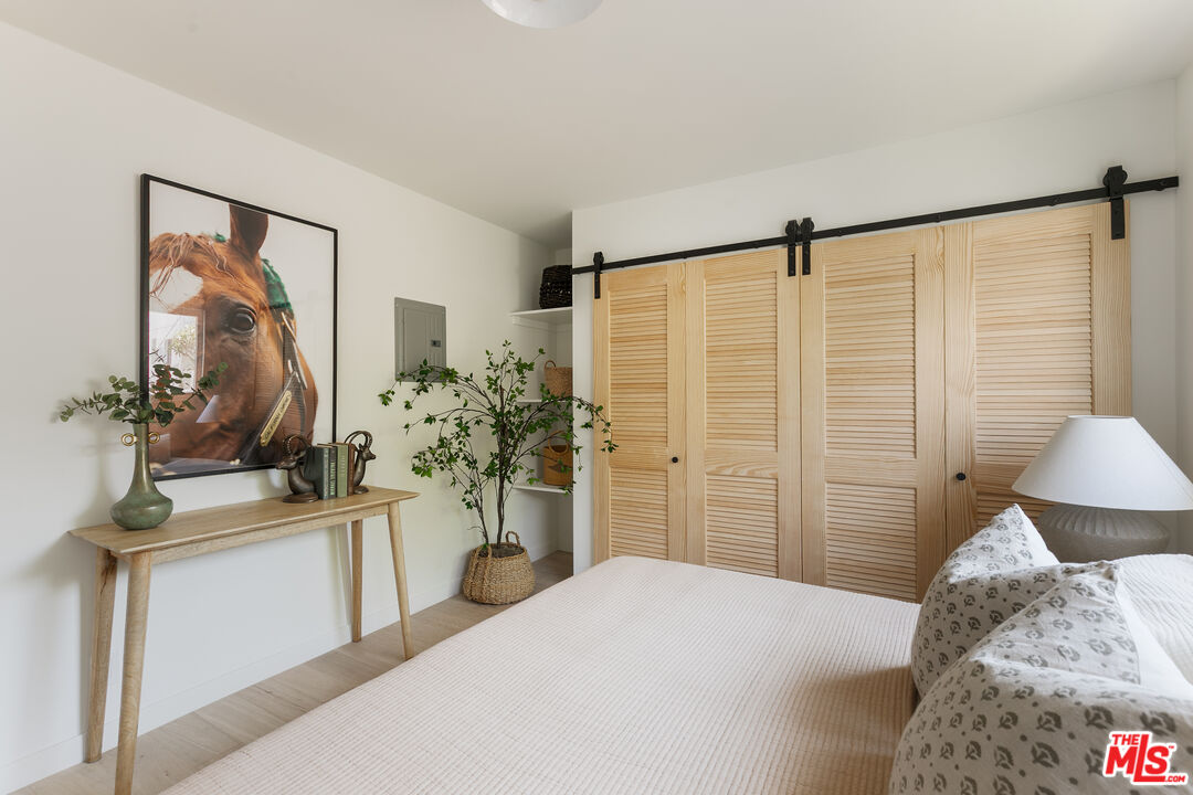 2135 Bellevue Ave Unit: 10
