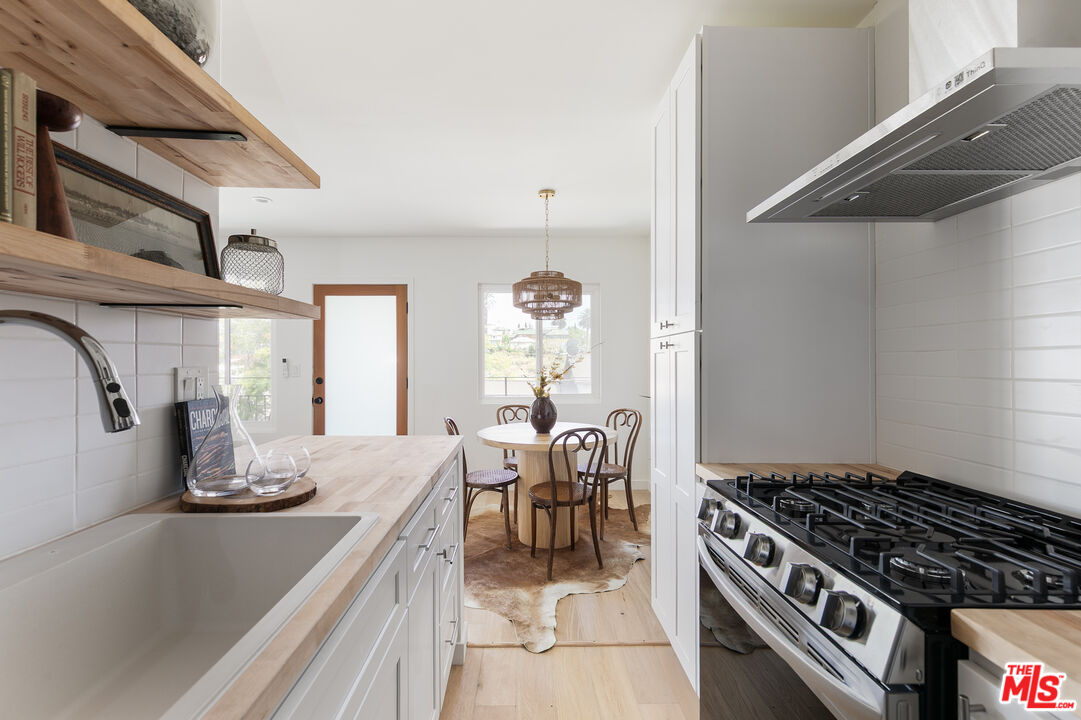 2135 Bellevue Ave Unit: 10