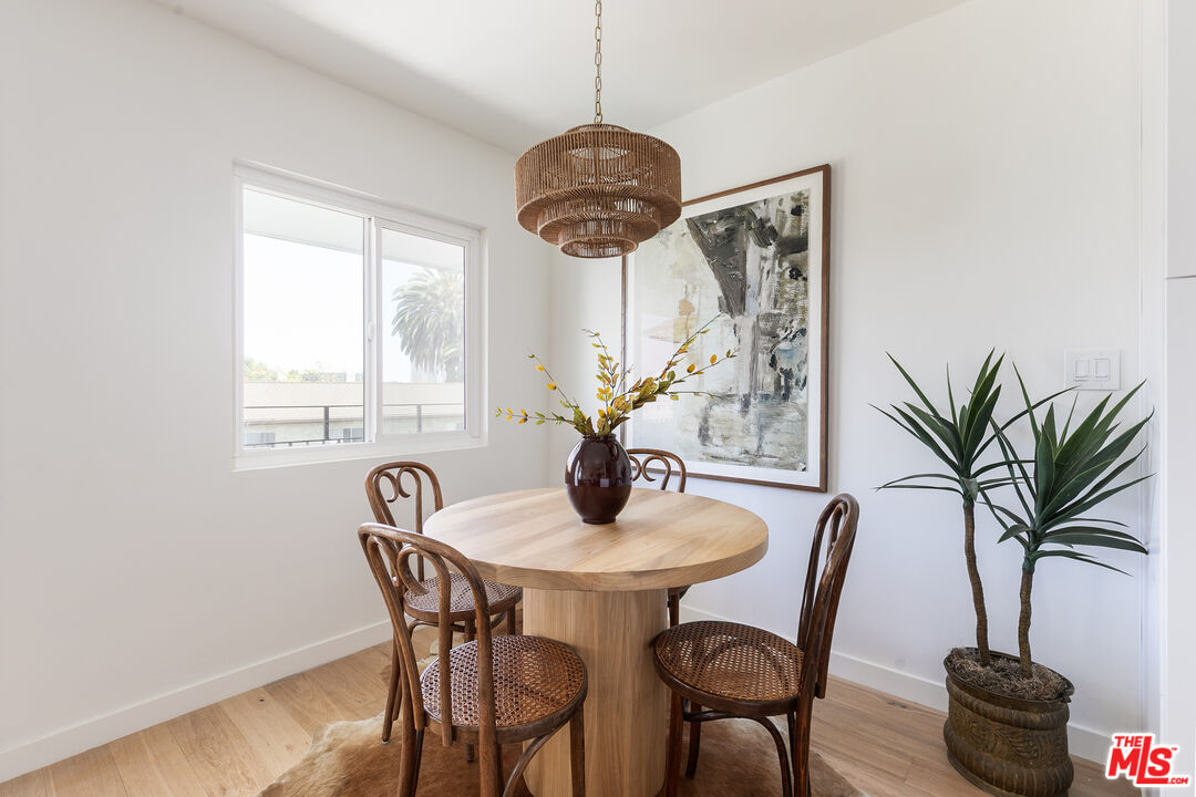 2135 Bellevue Ave Unit: 10