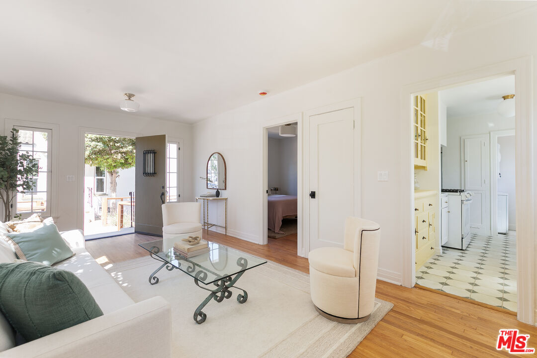 2221 Addison Way