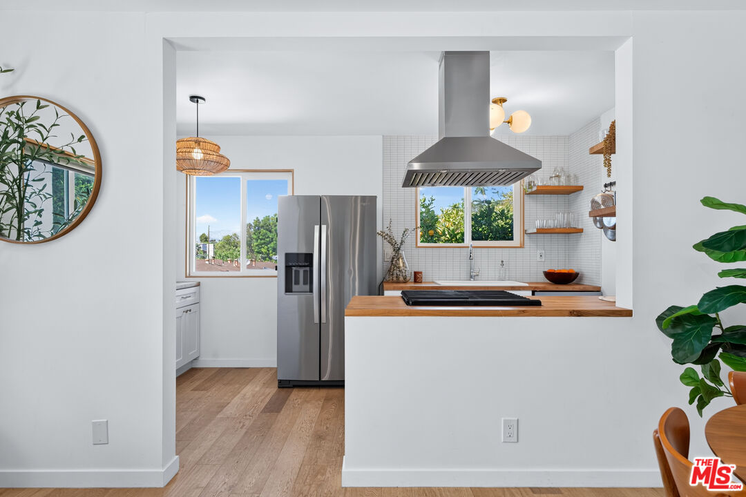 2135 Bellevue Ave Unit: 12