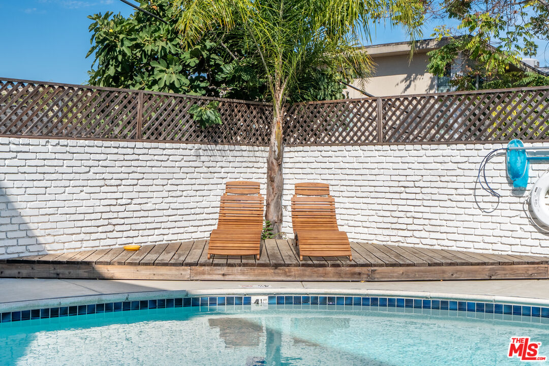 2135 Bellevue Ave Unit: 12