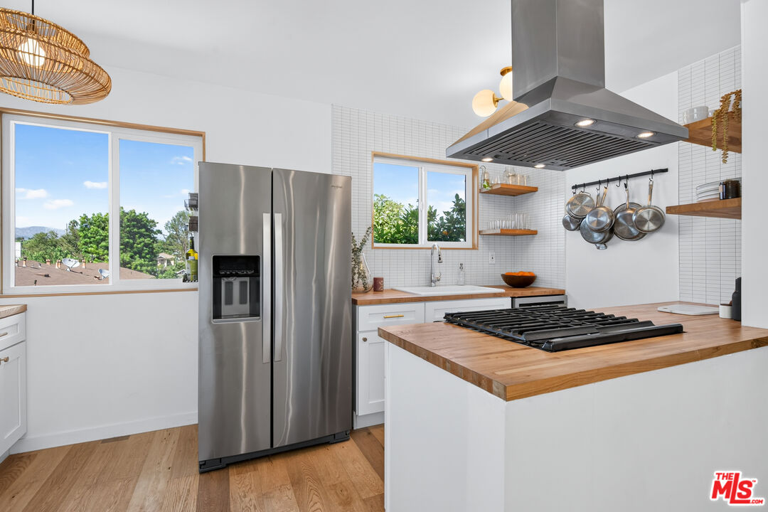 2135 Bellevue Ave Unit: 12