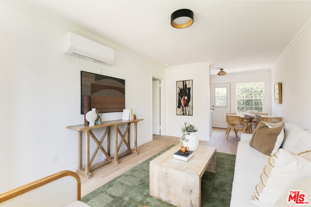 4020 Bemis St Unit: B