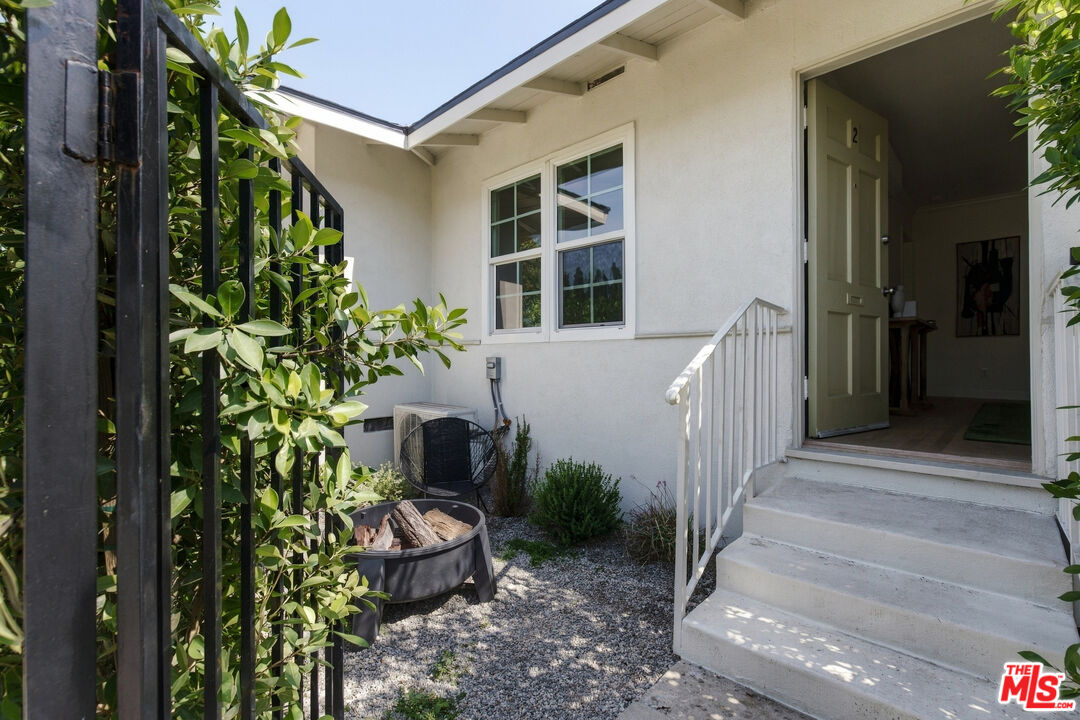 4020 Bemis St Unit: B